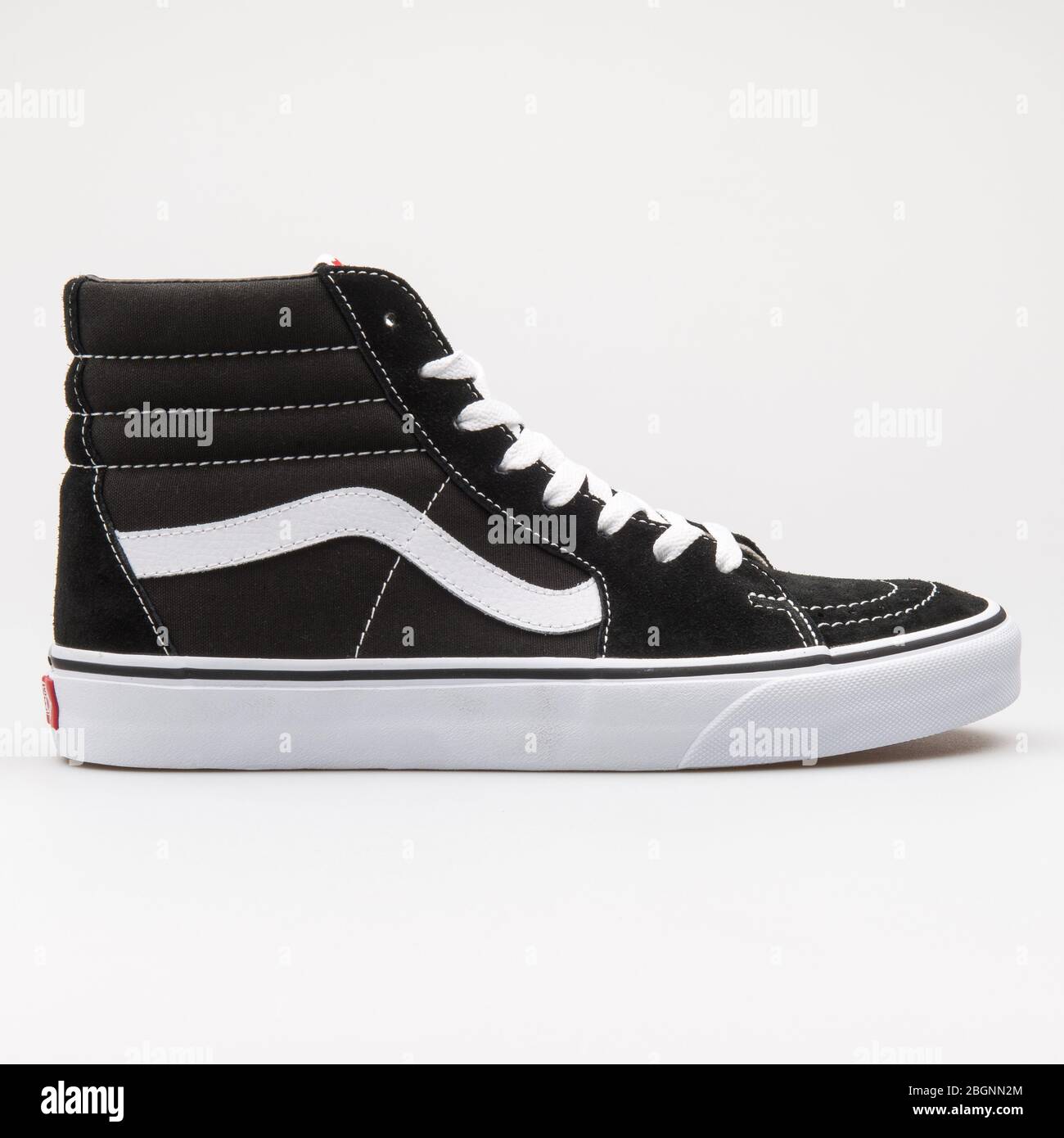 Black vans trainers hi-res stock photography and images - Alamy