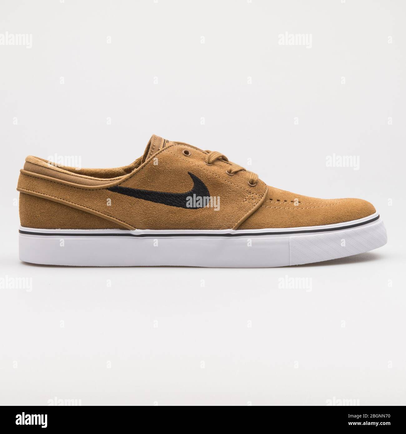 VIENNA, AUSTRIA - AUGUST 16, 2017: Nike Zoom Stefan Janoski golden beige,  black and white sneaker on white background Stock Photo - Alamy