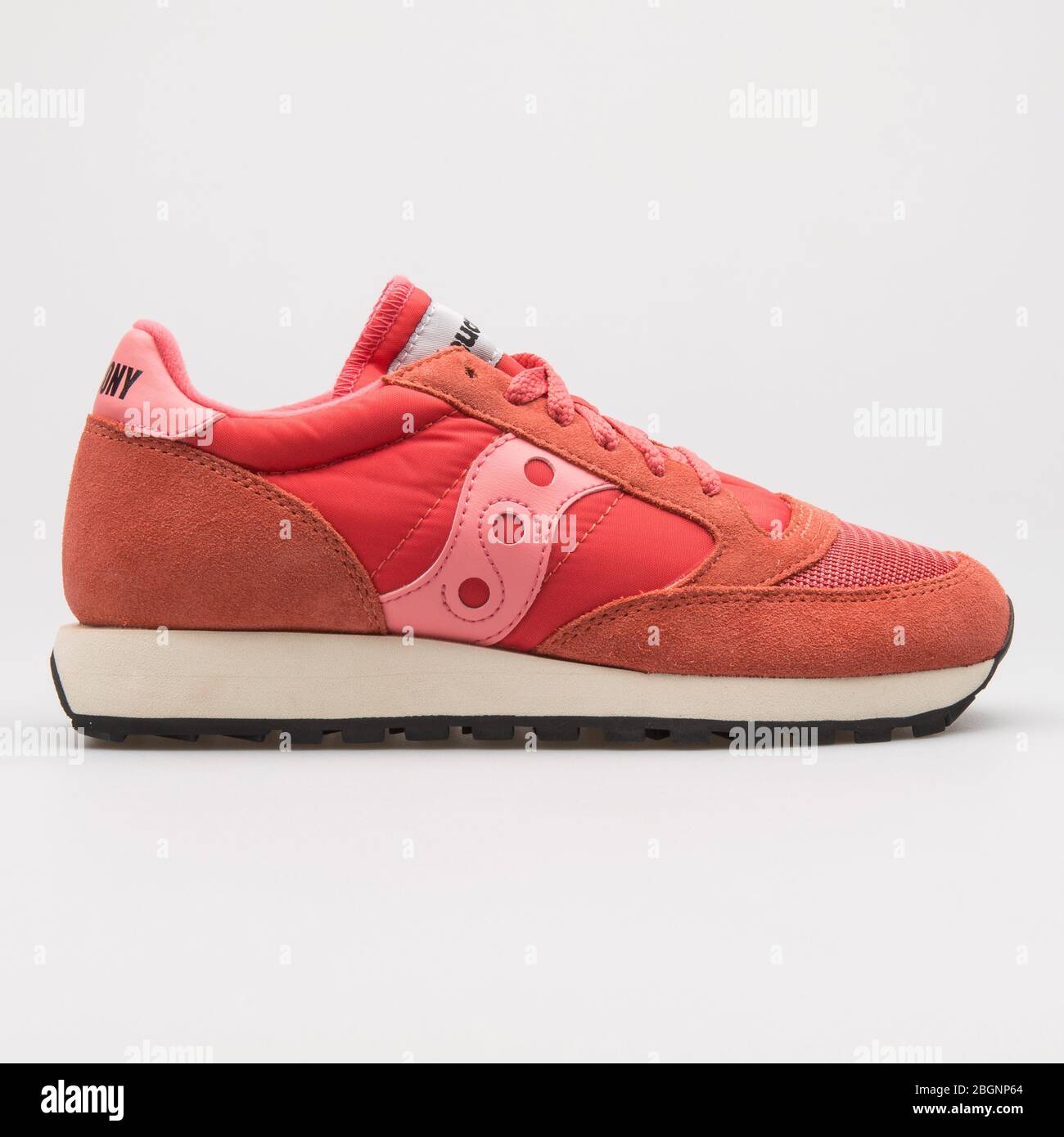 Saucony hi-res stock photography and images - Alamy