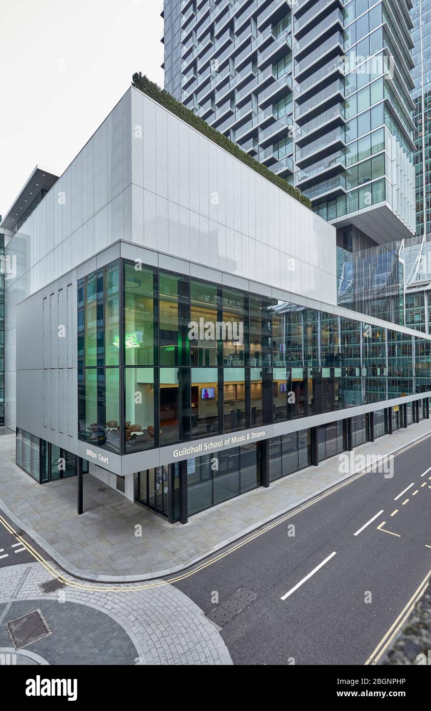 The Guildhall School of Music & Drama, Milton Court Building, London, UK designed by David Walker Architects and RHWL Arts Team Stock Photo
