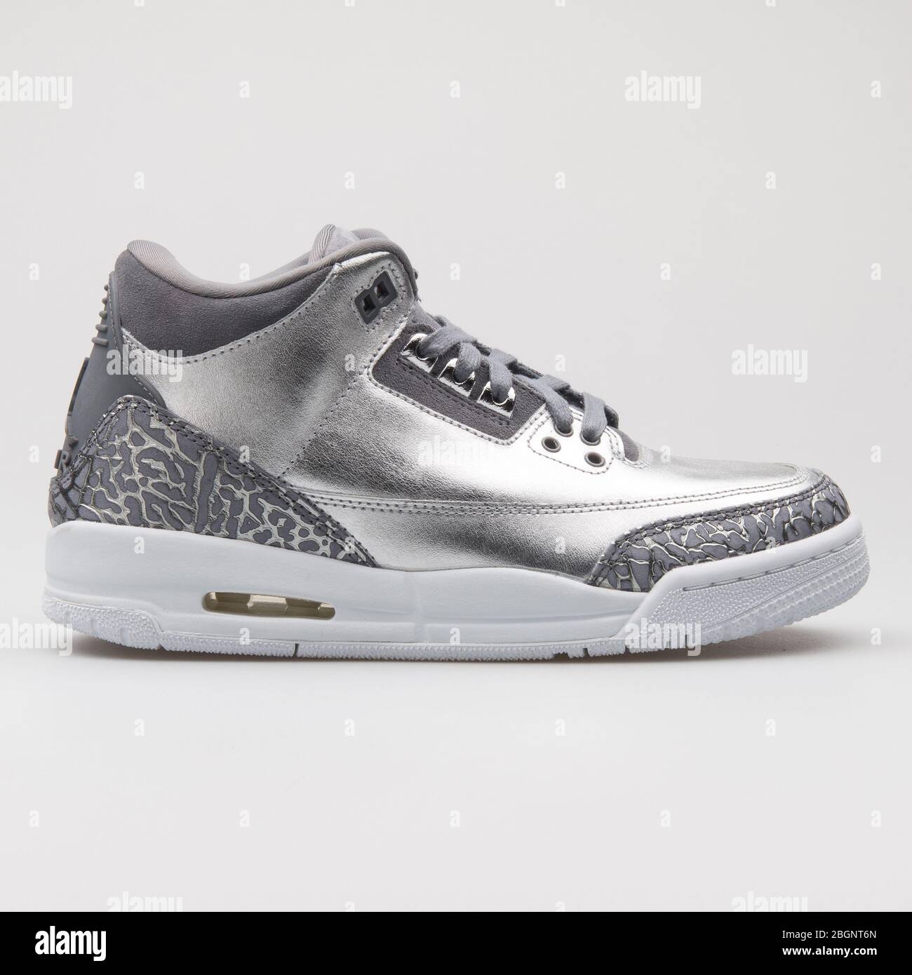 VIENNA, AUSTRIA - AUGUST 24, 2017: Nike Air Jordan 3 Retro Premium metallic  silver sneaker on white background Stock Photo - Alamy