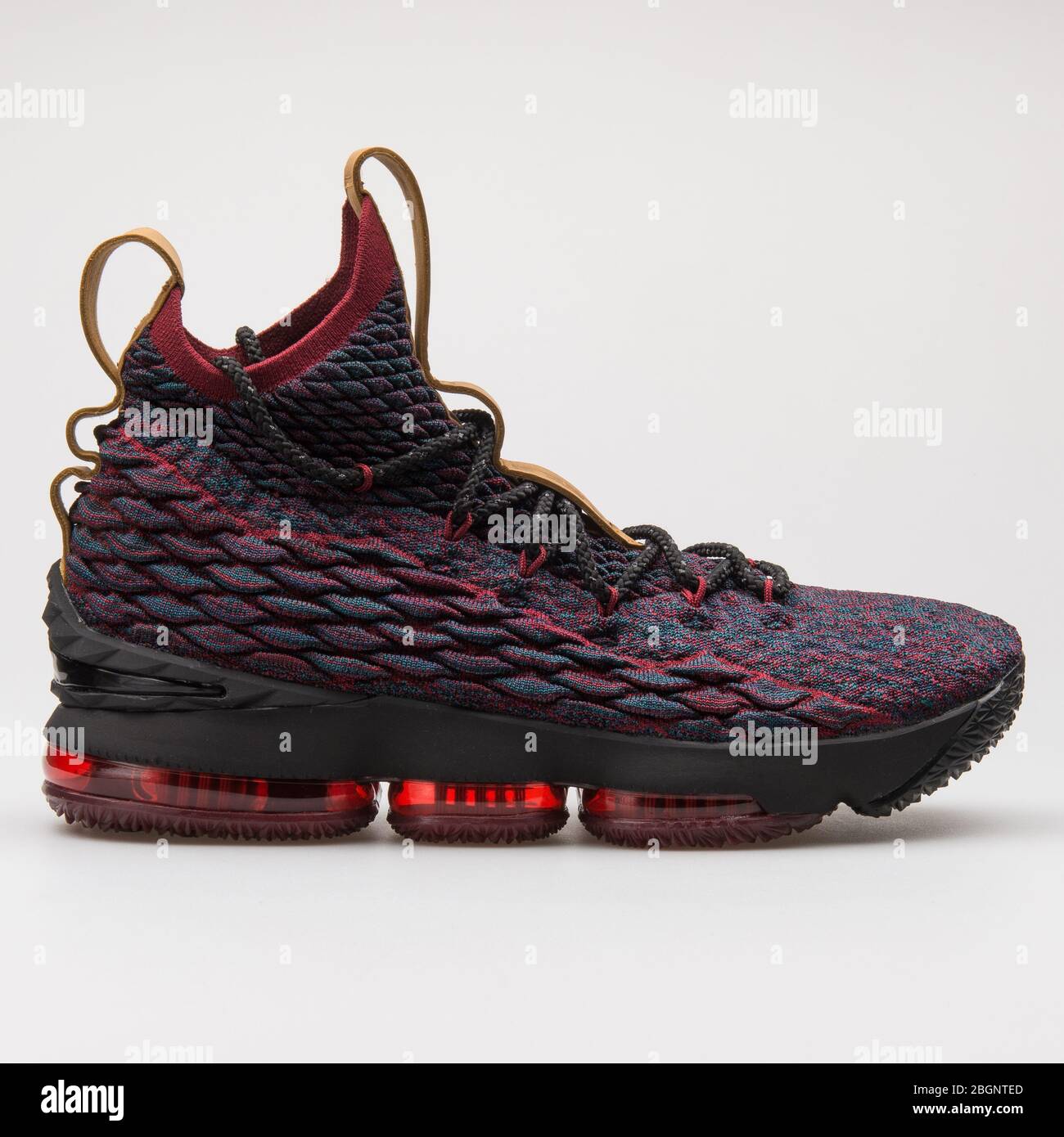 Lebron 15 2025 atomic teal