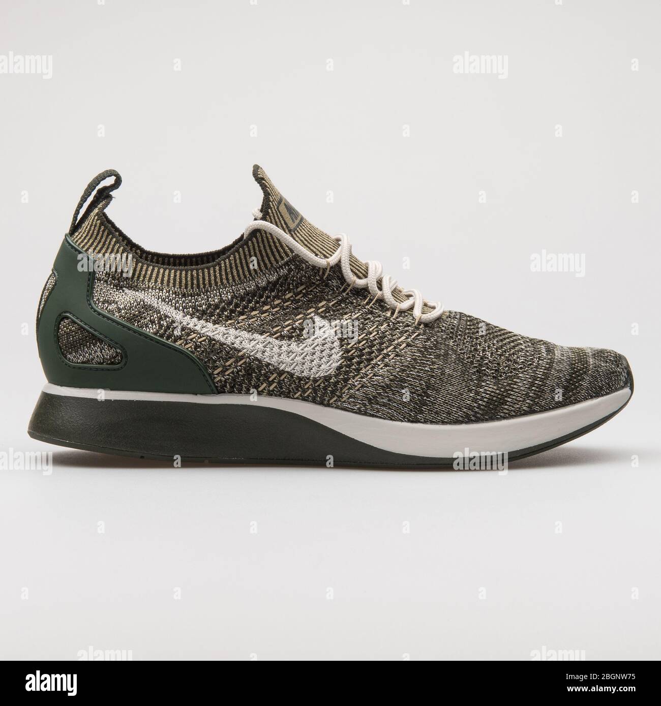 Flyknit hi-res stock photography and images - Page 3 - Alamy