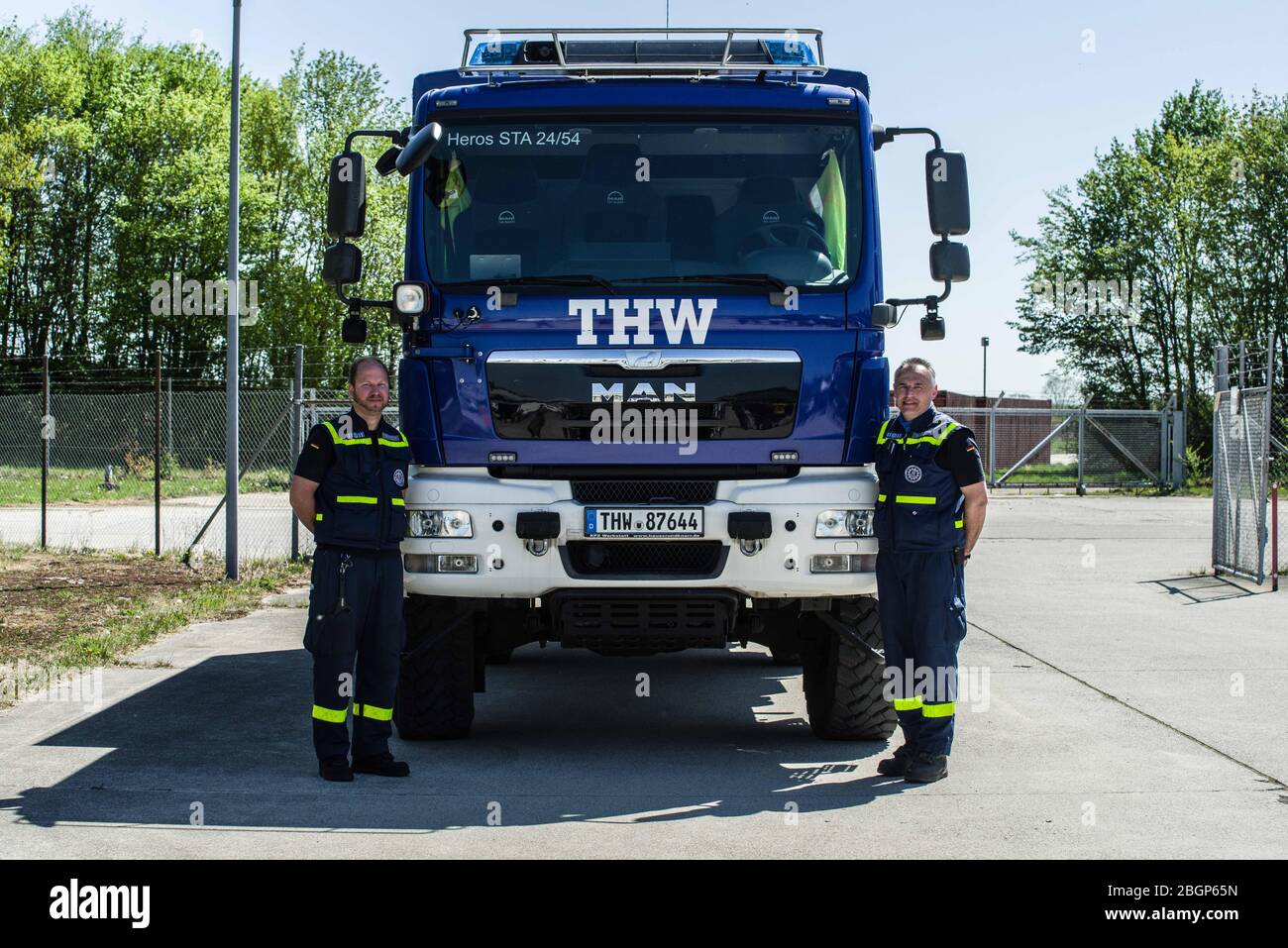 April 22, 2020, Neubiberg Bei Muenchen, Bavaria, Germany: The German Technisches Hilfswerk was on hand at the Bundeswehr University near Munich to assist the military in making industrial-quality surface disinfectants to battle against Coronavirus. Stock Photo