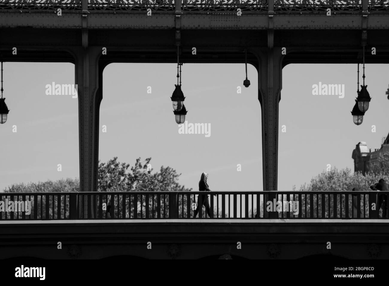 Bridge columns Black and White Stock Photos & Images - Alamy