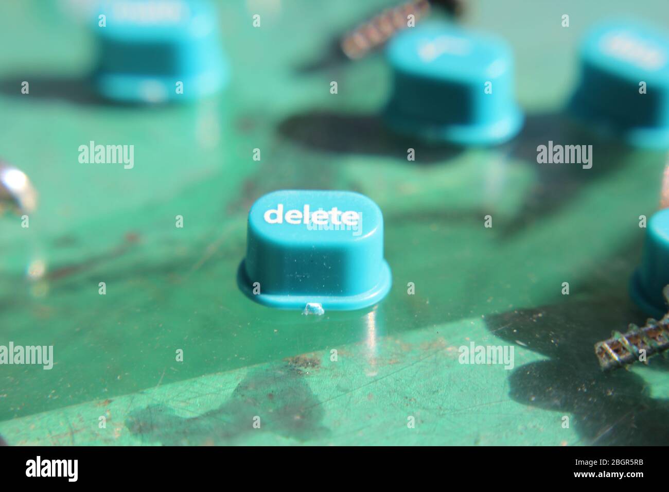 Simple computer parts and pieces and technology and the delete button