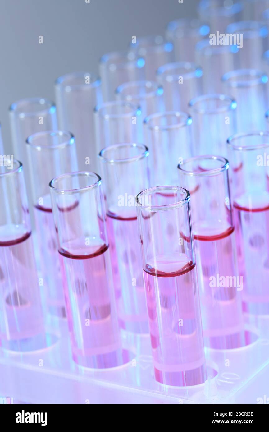 Set test tubes liquid hi-res stock photography and images - Alamy