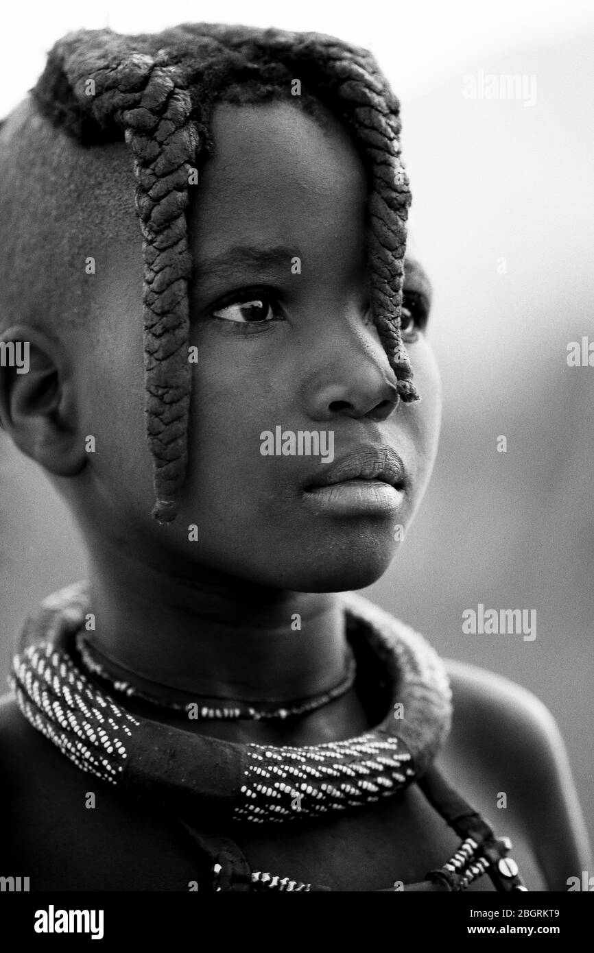 Himba tribe young woman hi-res stock photography and images - Alamy