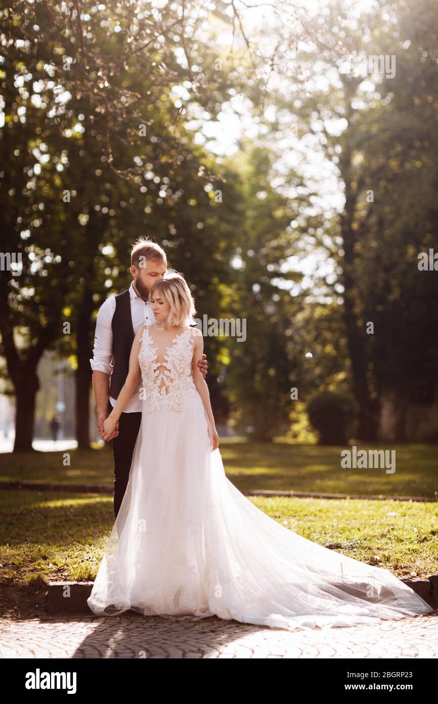 couple dresses for marriage