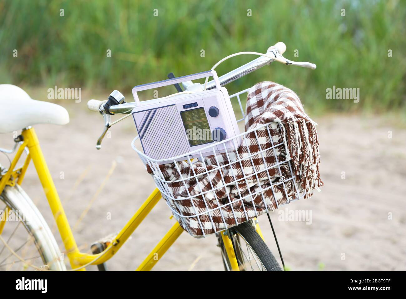 Bicycle radio hi-res stock photography and images - Alamy
