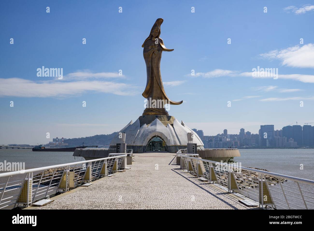 Statue macau hires stock photography and images Alamy