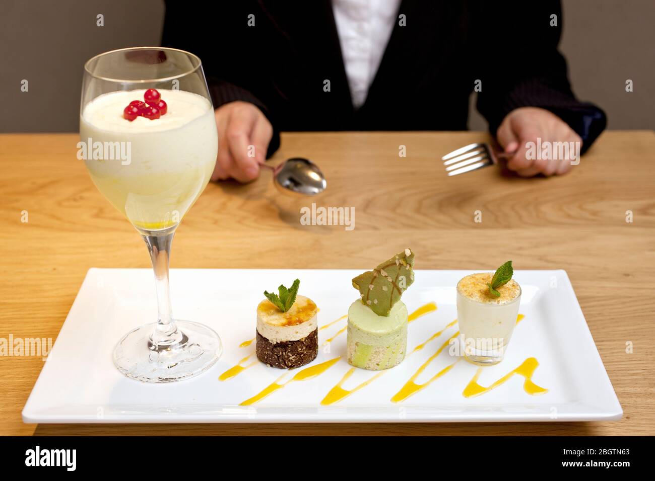 Illustration of Luxury Private Desserts Exclusive Suite Dining