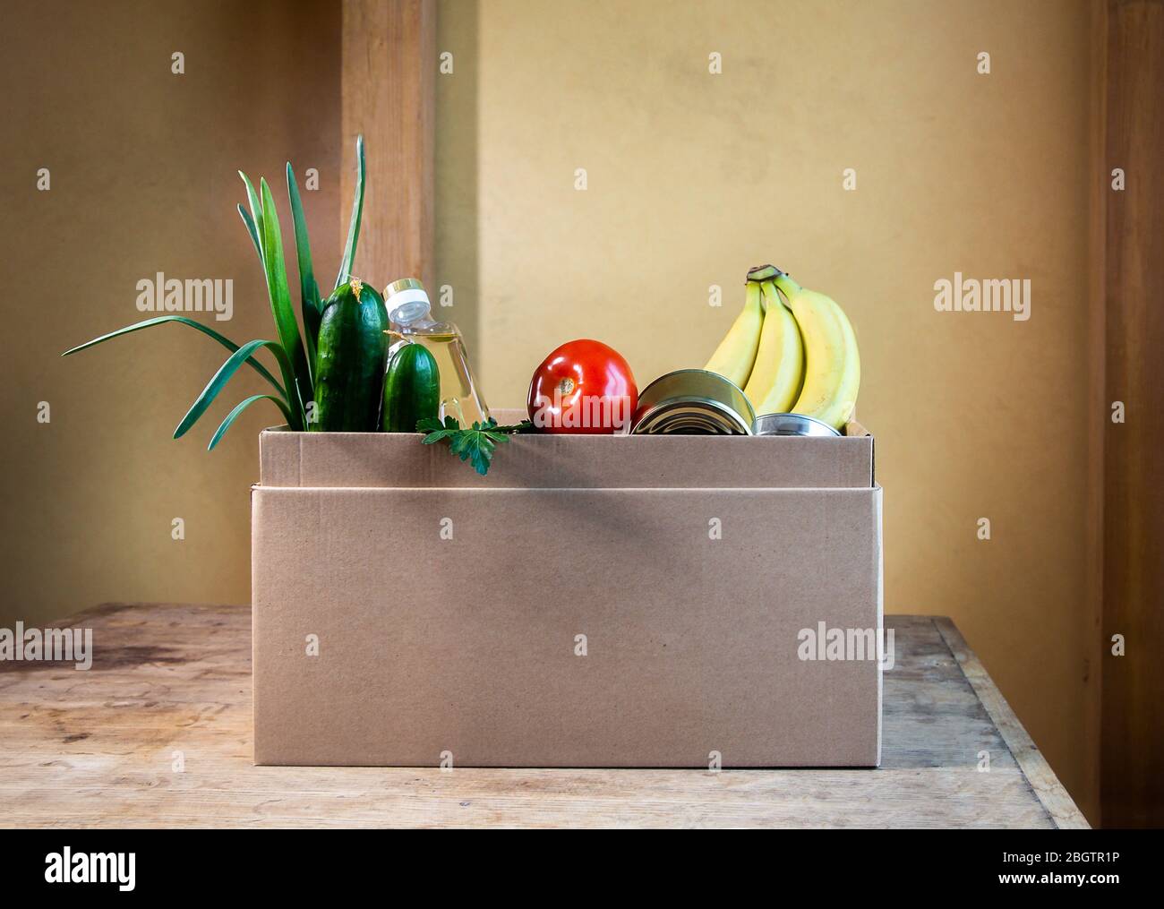 Food Bank Box High Resolution Stock Photography and Images - Alamy