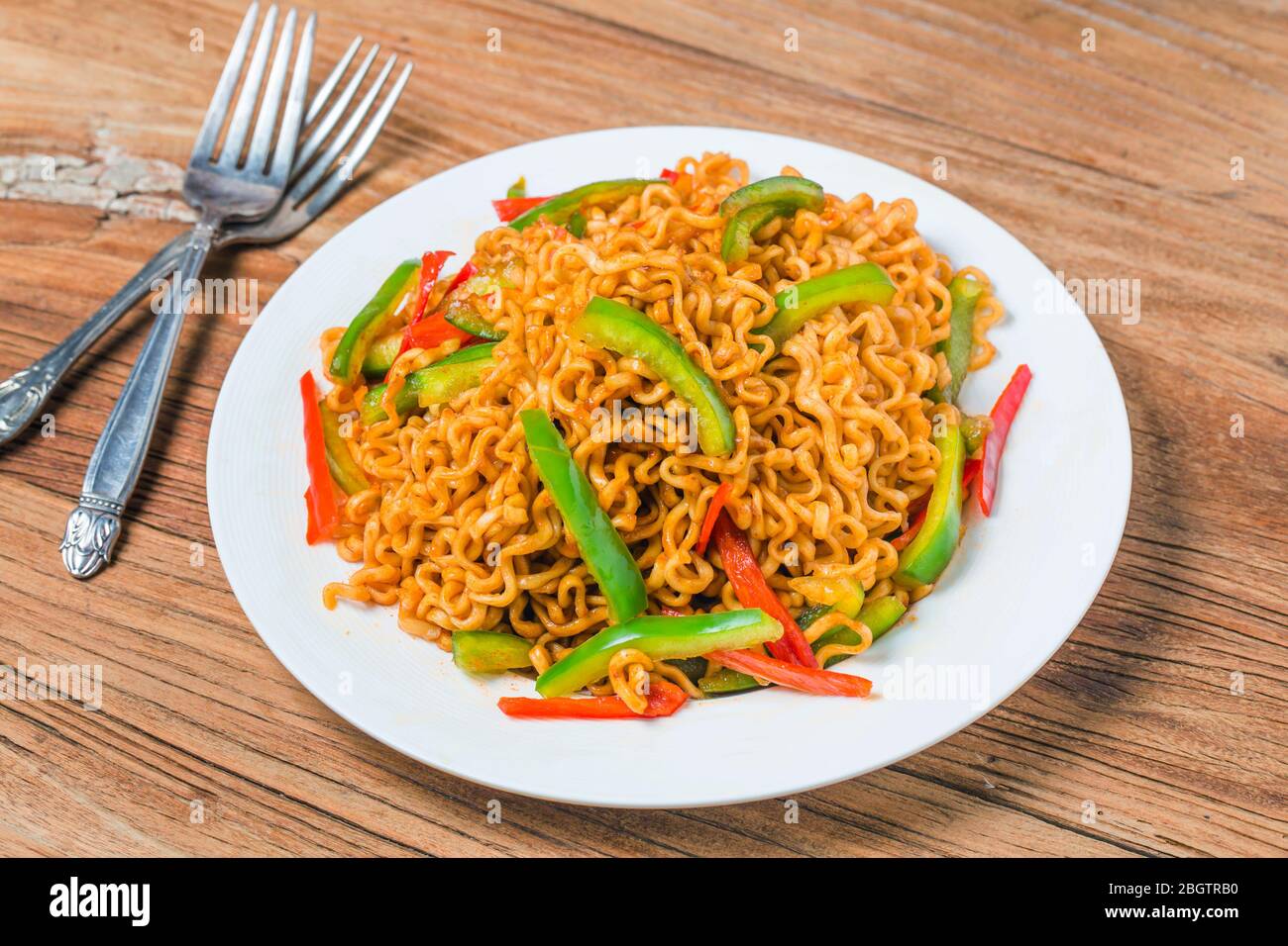 Korean instant noodles Spicy instant noodles Stock Photo - Alamy