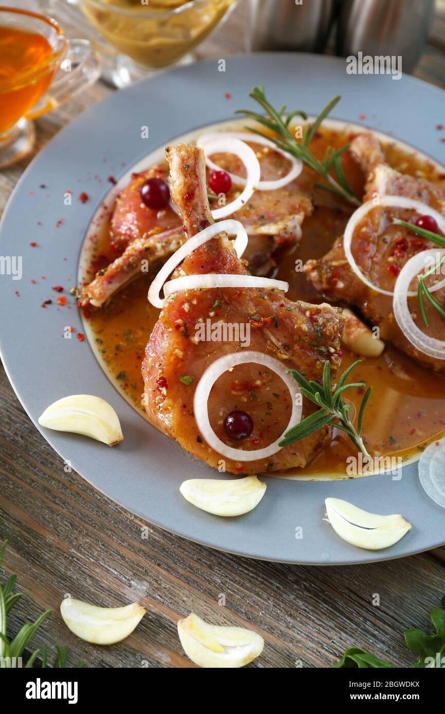 Preparing lamb chops Stock Photo - Alamy