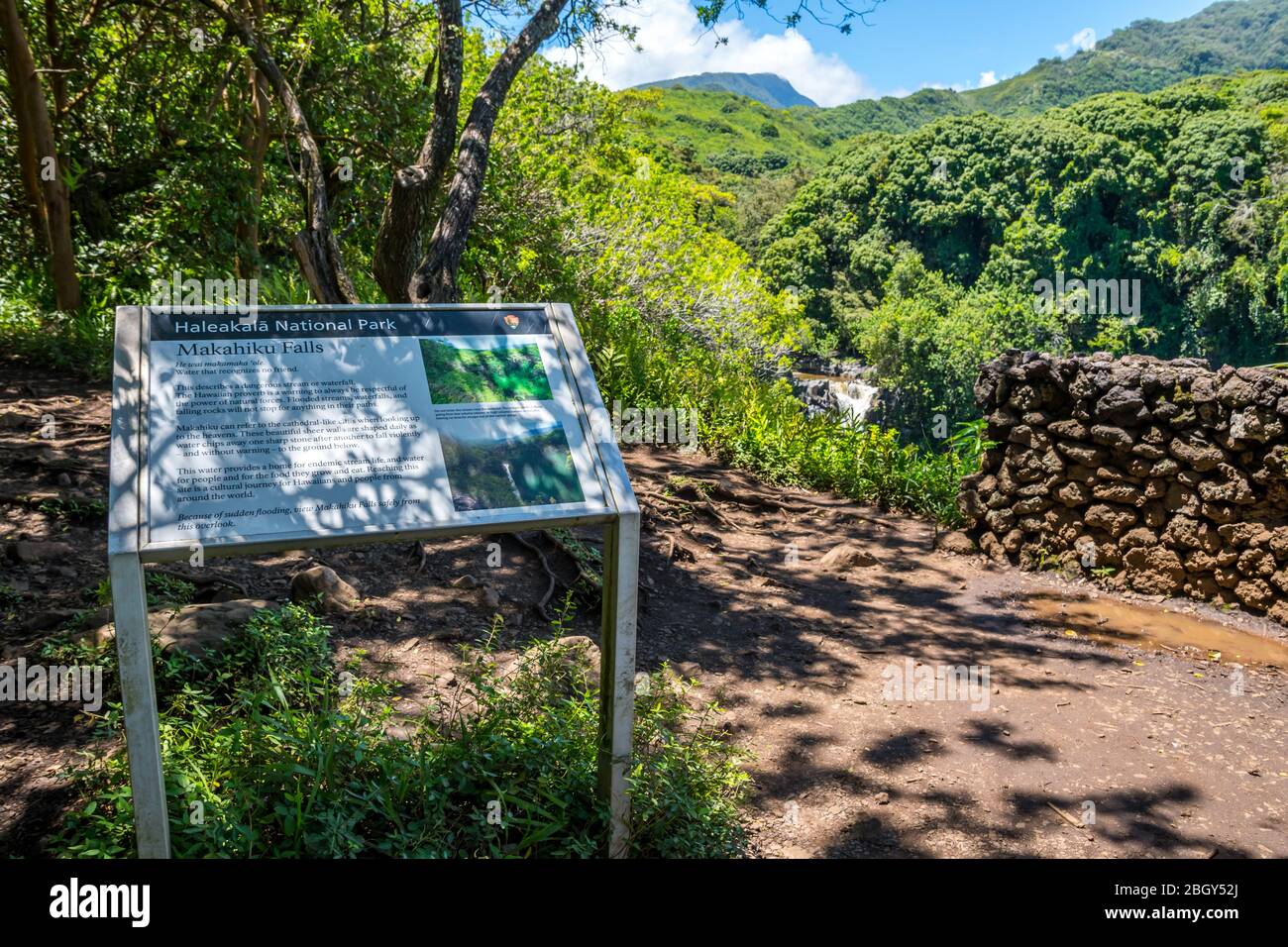 Maui, HI, USA - August 27, 2019: The Makahiku Falls signage post Stock Photo