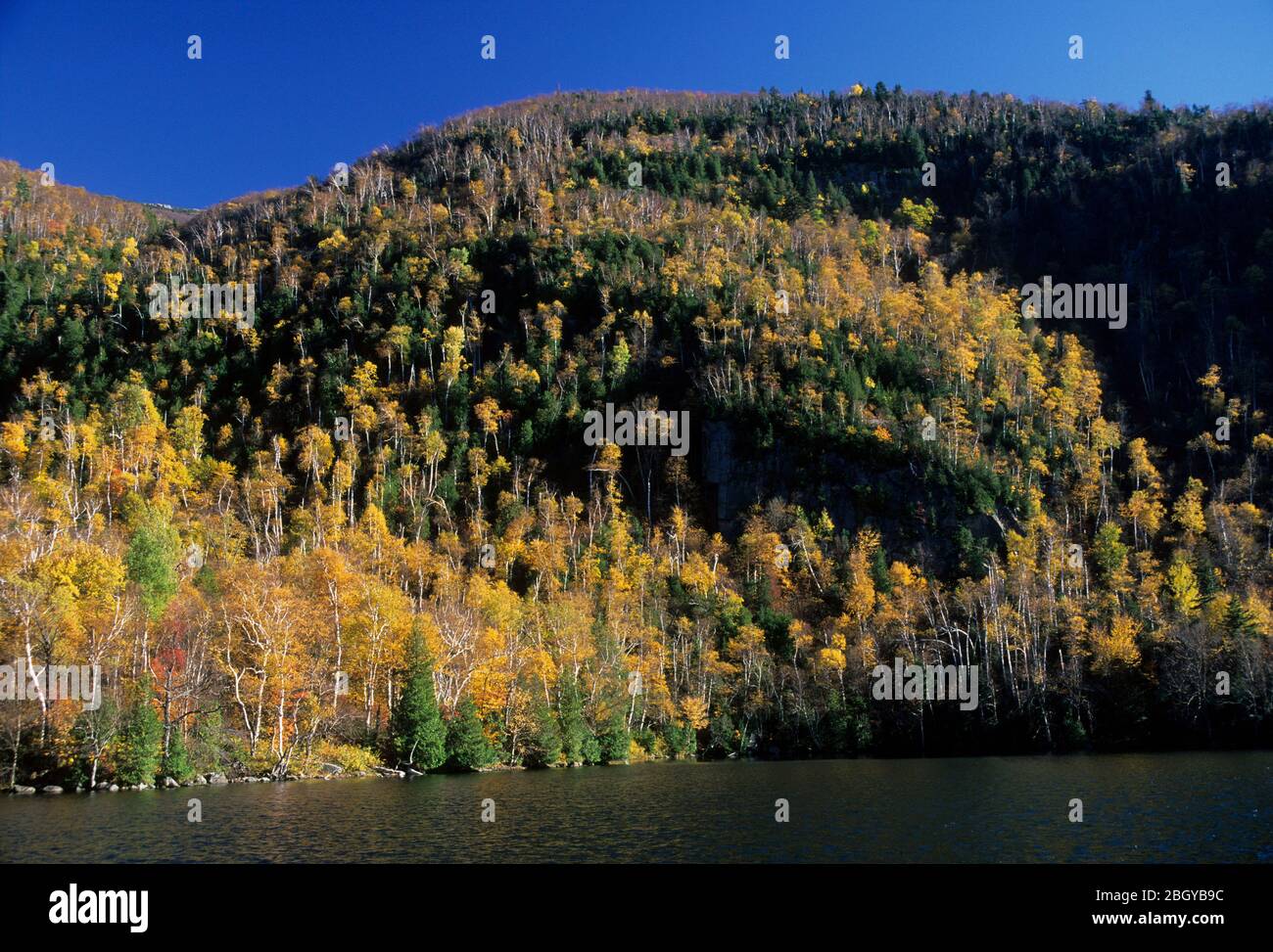 Upper cascade lake hi-res stock photography and images - Alamy