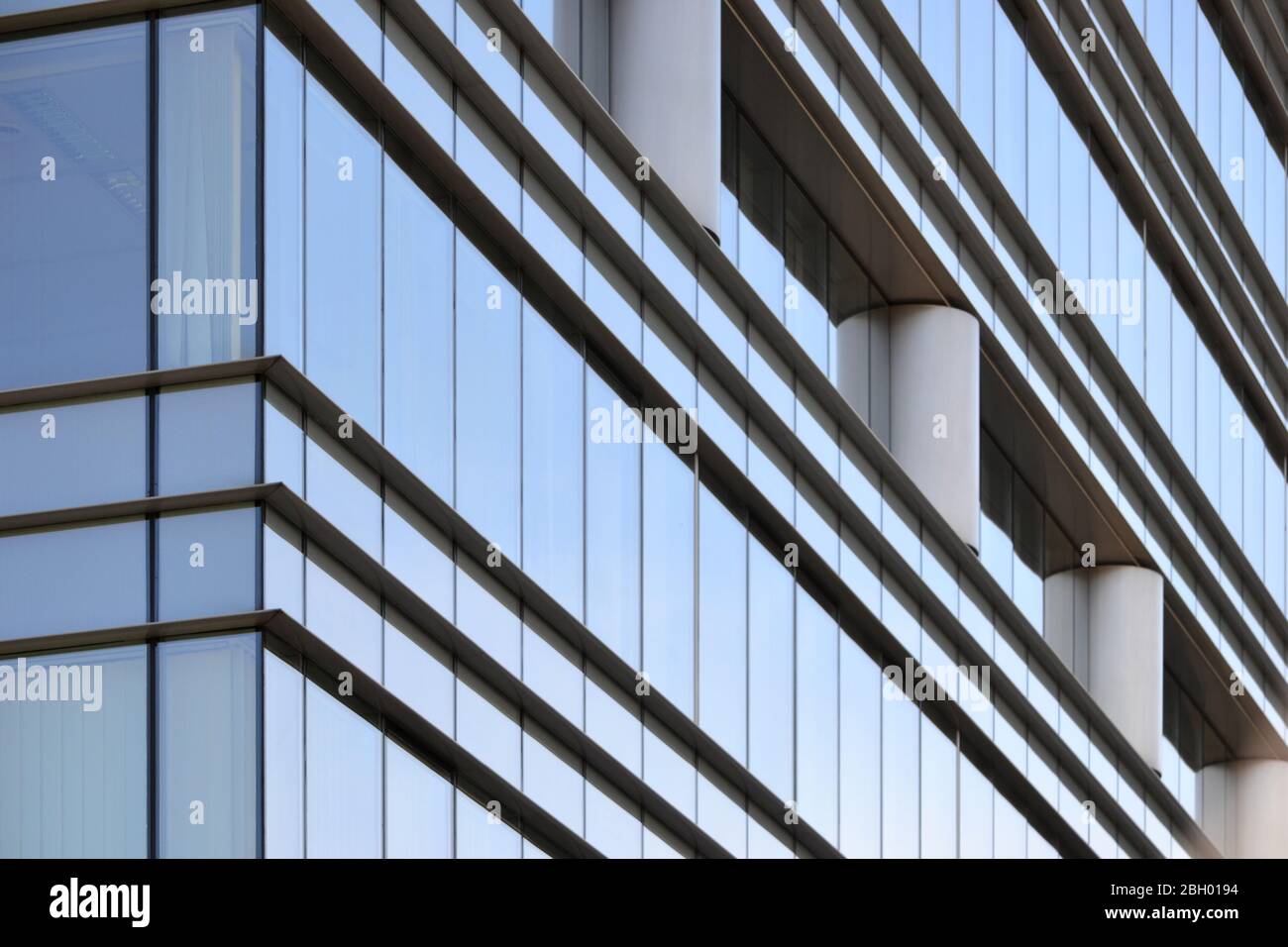 Modern office building - facade Stock Photo - Alamy
