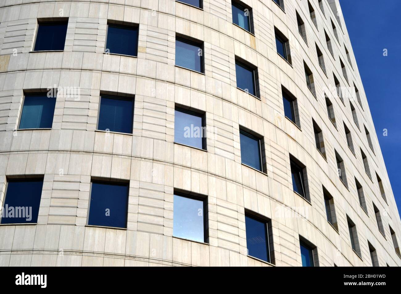 Modern office building - facade Stock Photo - Alamy