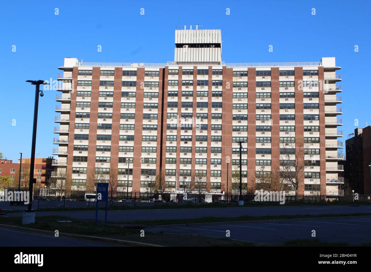 New York, New York, USA. 22nd Apr, 2020. This huge medicalized retirement home called Kittay Senior Apartments with 295 independent housing spread over 12 floors has also been stormed by Coronavirus in Bronx, New York City. 3425 residents of New York state nursing homes including 554 in Bronx so far have died because of COVID-19. That represents nearly 25% of the state's pandemic deaths. Credit: Marie Le Ble/ZUMA Wire/Alamy Live News Stock Photo
