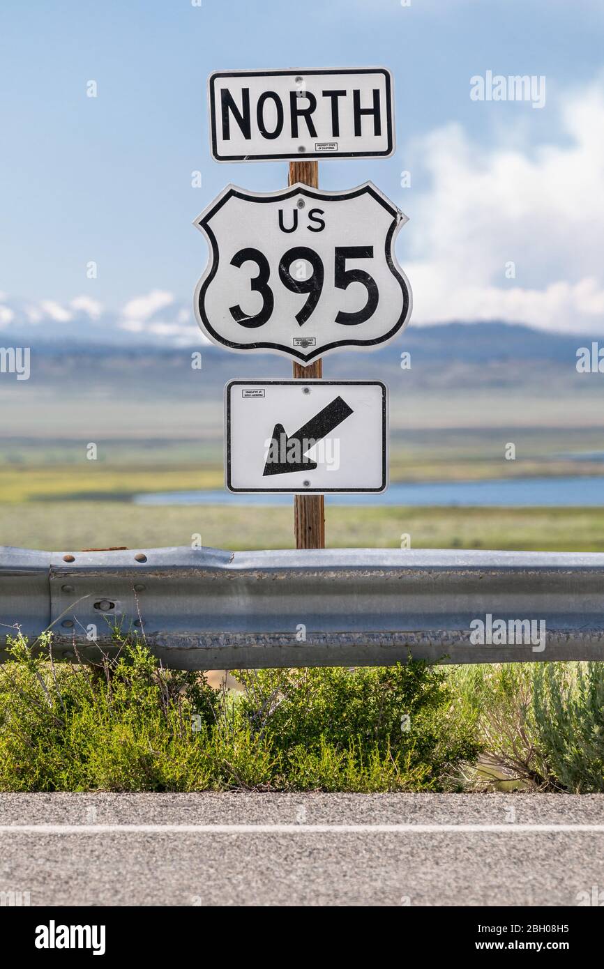 海外輸入 道路標識 US route 395 California Nevada Oregon Washington marker road sign 
