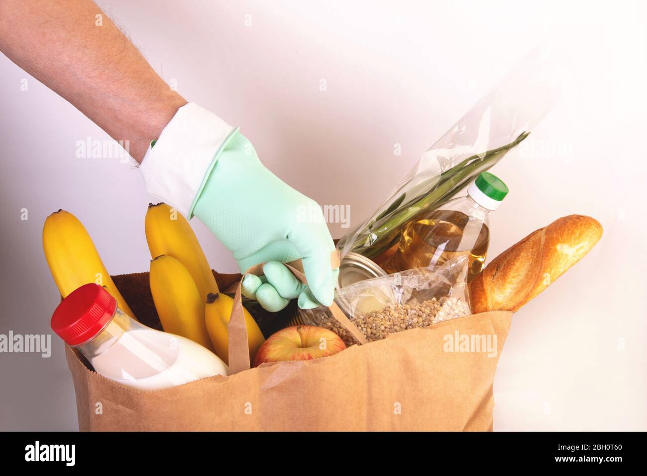 Food packaging. Quarantine food delivery home Stock Photo Alamy