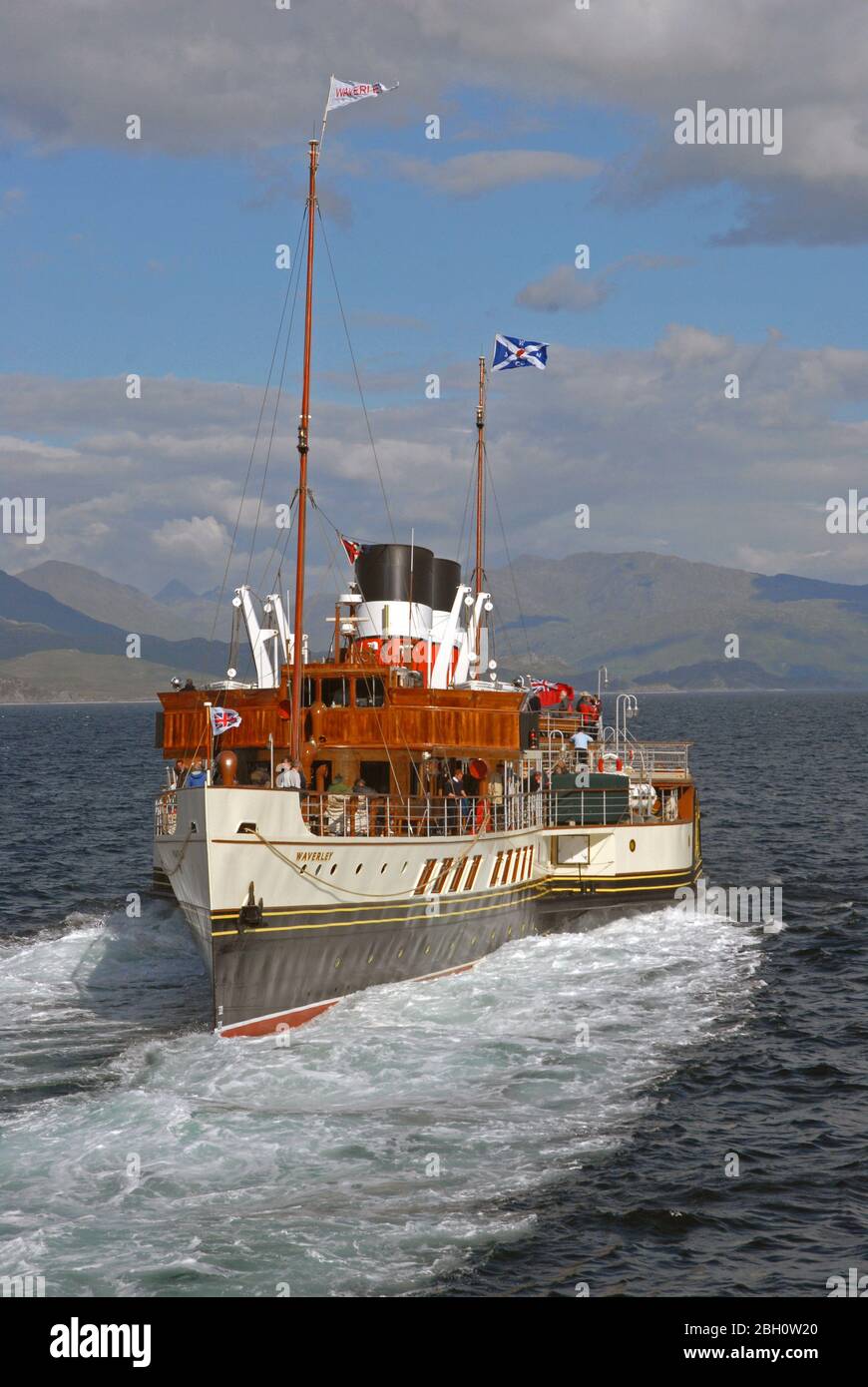 Paddle Steamer WAVERLEY going astern from ARMADALE, ISLE OF SKYE on a short afternoon cruise to INVERIE, KNOYDART, SCOTLAND Stock Photo