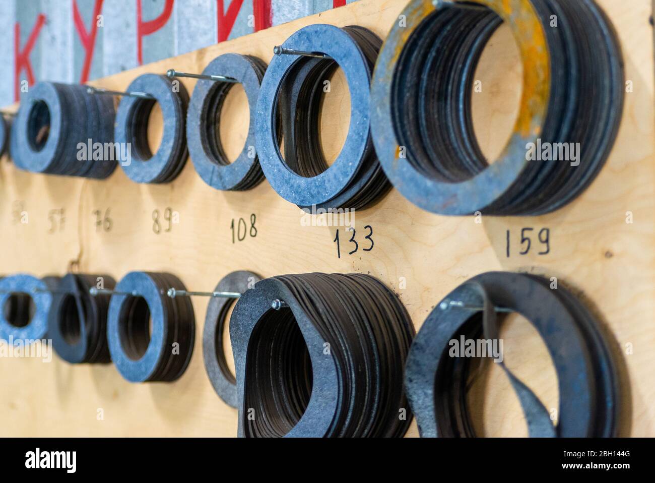 Different sizes piping flange paronite gasket for use in the power, oil