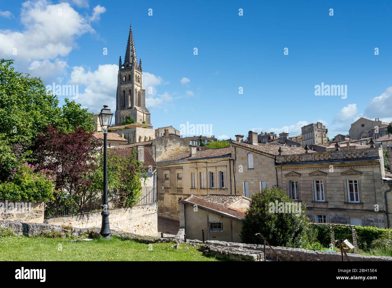 The village of Saint-Emilion, near Bordeaux in France Stock Photo