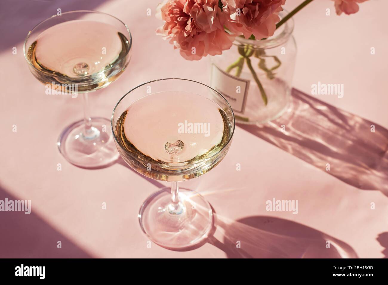 Romantic summer sparkling drink hi-res stock photography and images - Alamy