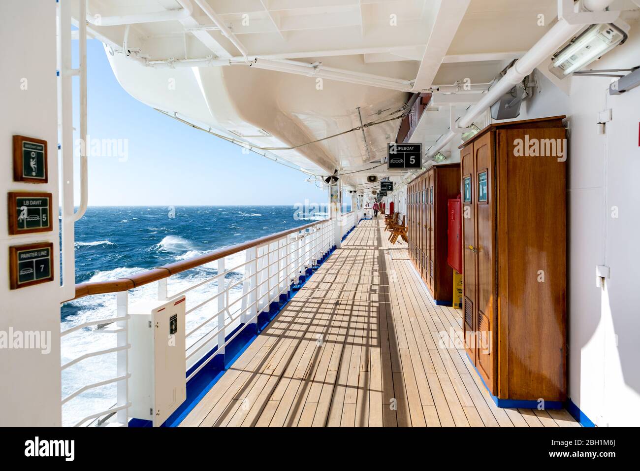Ship Decking High Resolution Stock Photography And Images Alamy