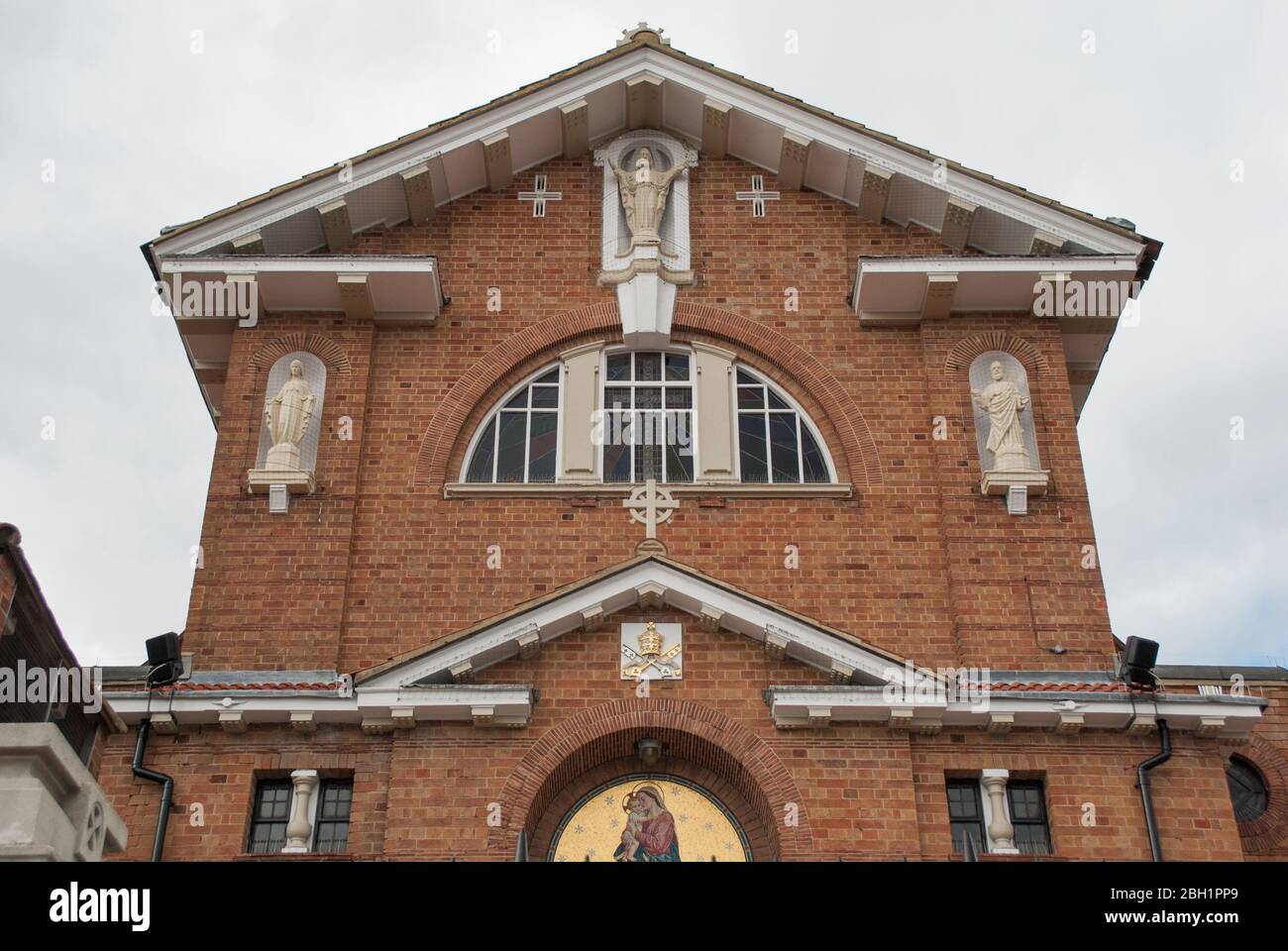 216 dollis hill lane hires stock photography and images Alamy