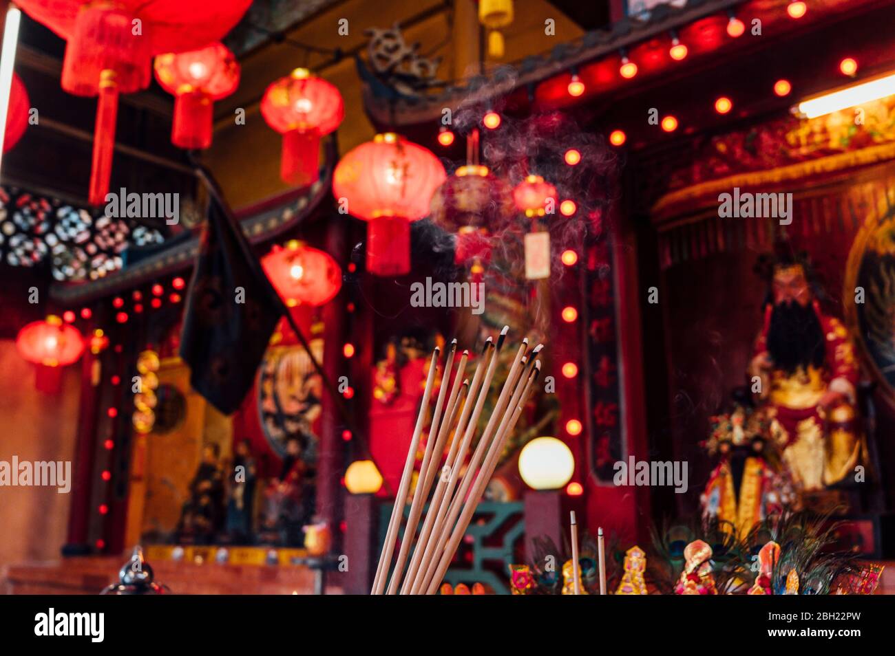 Incense burning hi-res stock photography and images - Alamy