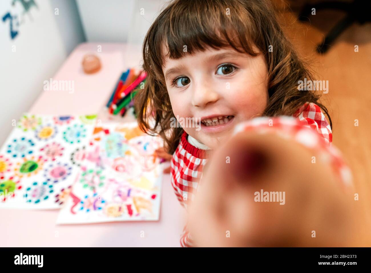Ugly girl smiling not isolated hi-res stock photography and images - Alamy