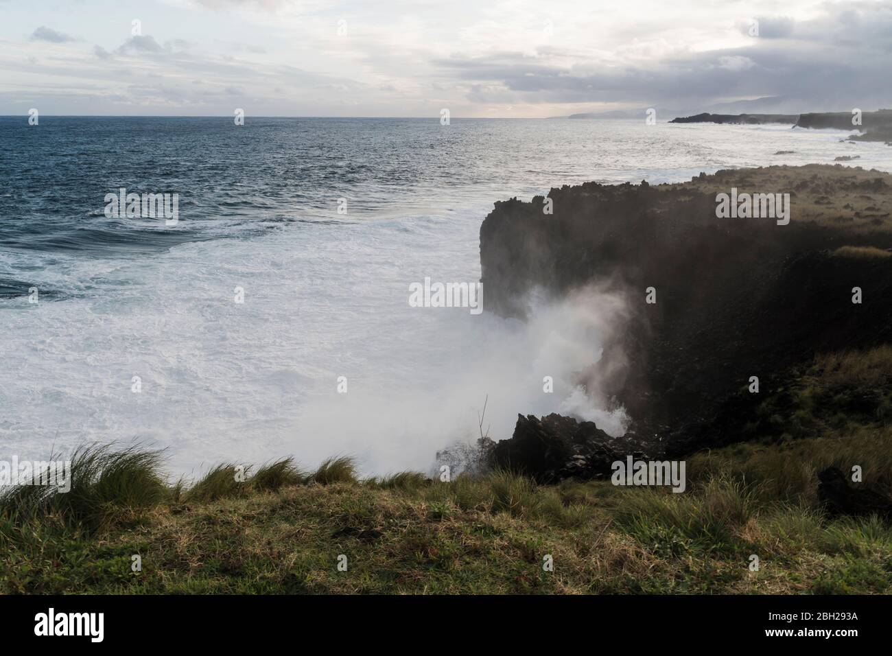 Breaking waves at the coast, Sao Miguel Island, Azores, Portugal Stock Photo