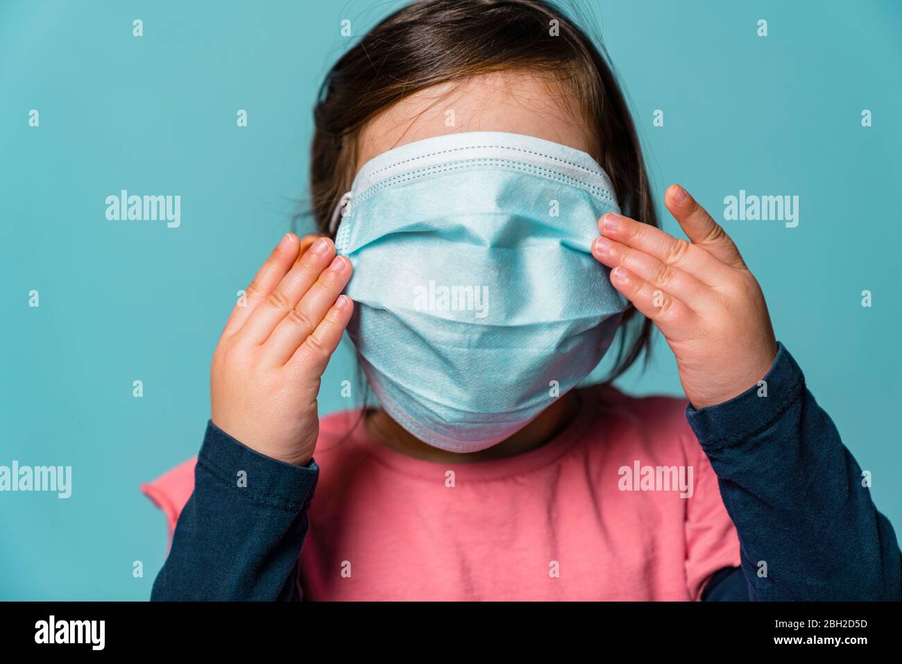 Portrait girl in mask hi-res stock photography and images - Alamy
