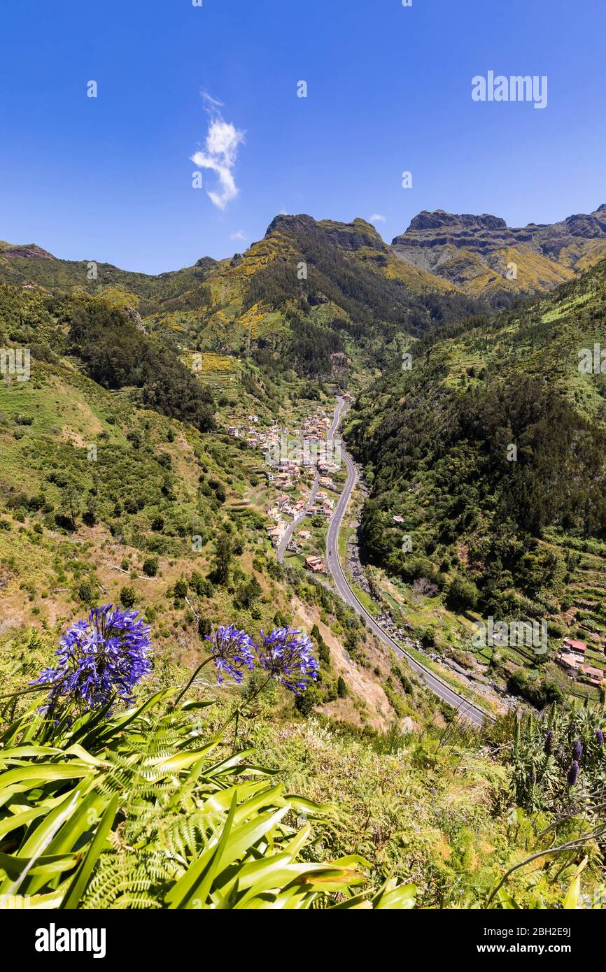 Portugal, Madeira, Serra de Agua, High angle view of village in green mountain valley Stock Photo