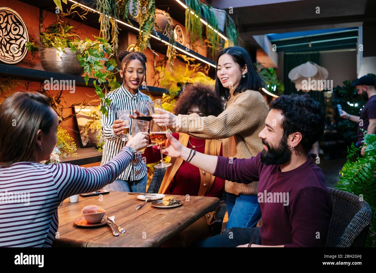 Fancy restaurant hires stock photography and images Alamy