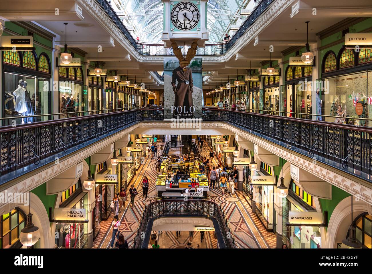 Polo mecca mall cheap