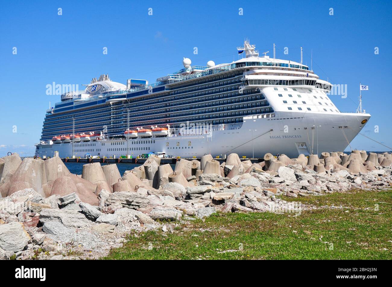 Regal Princess docked in Tallinn, Estonia Stock Photo - Alamy