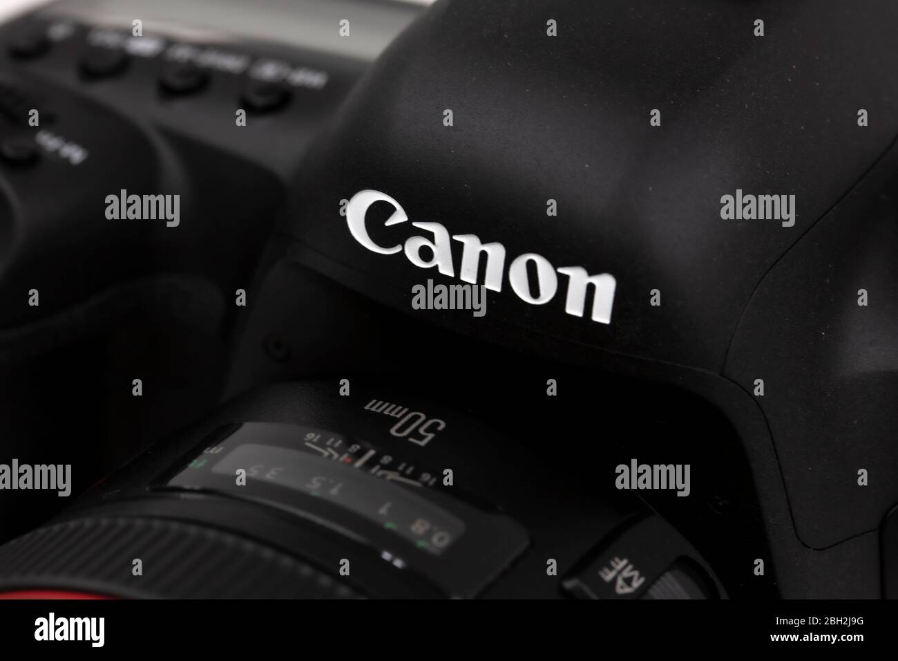 Canon camera japan hi-res stock photography and images - Page 5 - Alamy