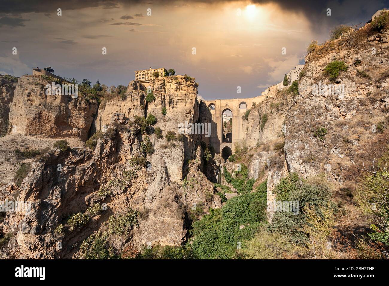 Spanien, Andalusien, Provinz Malaga, Ronda, Puente Nuevo und Canyon del Tajo, El Tajo Stock Photo