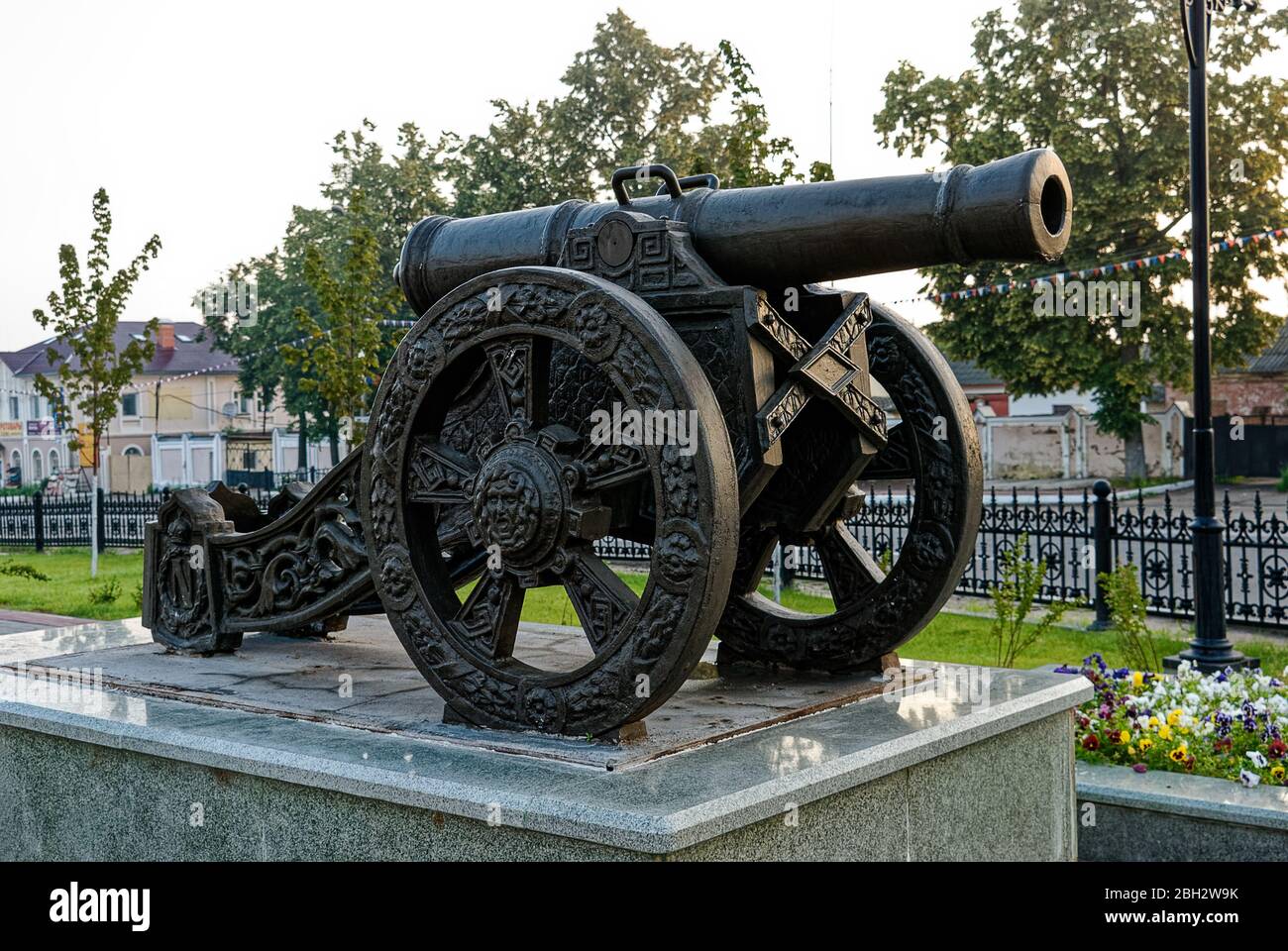 Kaluga Region, the city of Maloyaroslavets, Russia June 25, 2013: Monument gun in honor of the victory over Napoleon. Central square of the city. Stock Photo