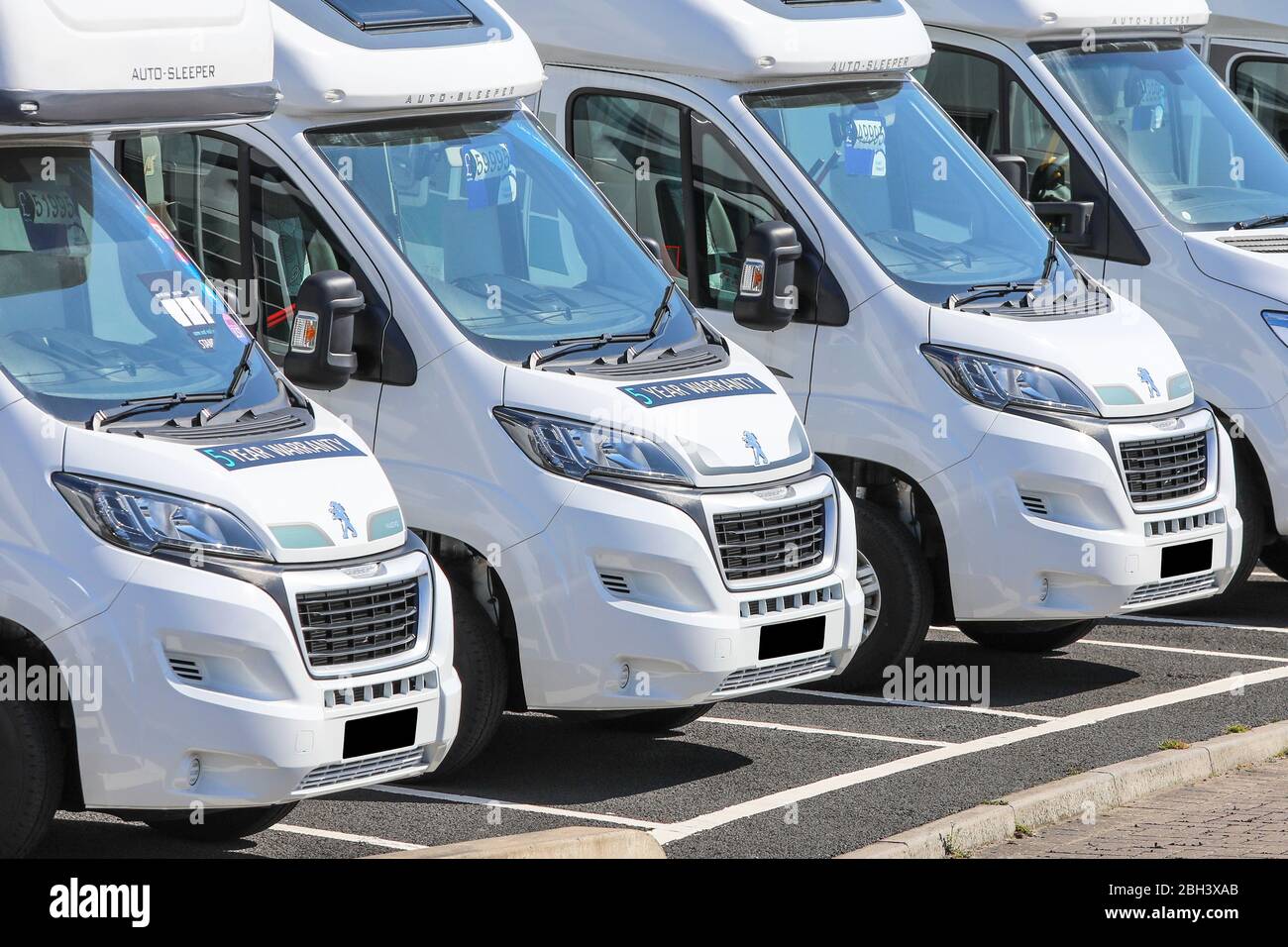 Auto sleeper vehicle hires stock photography and images Alamy