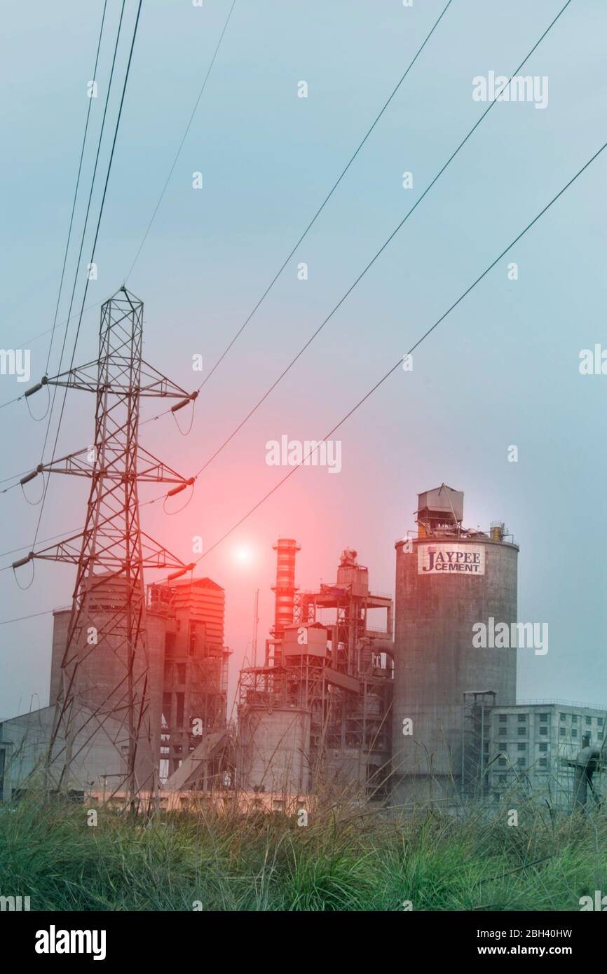 Concrete factory or cement heavy industry manufacturing Stock Photo Alamy