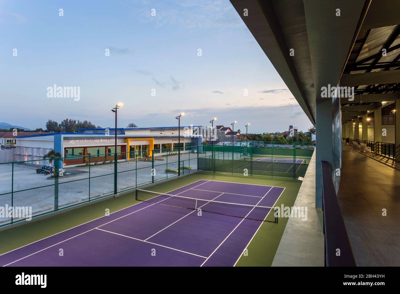 Indoor tennis court at the Oceanic Tennis and Fitness Club in Phuket,  Thailand Stock Photo - Alamy