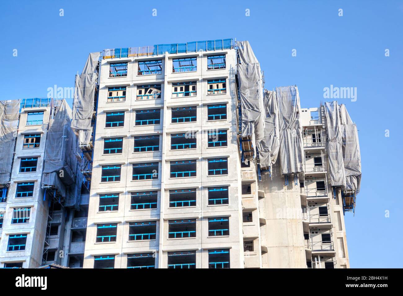 Singapore BTO or Built to Order public housing flats under construction. Most of the residential housing developments in Singapore are publicly govern Stock Photo