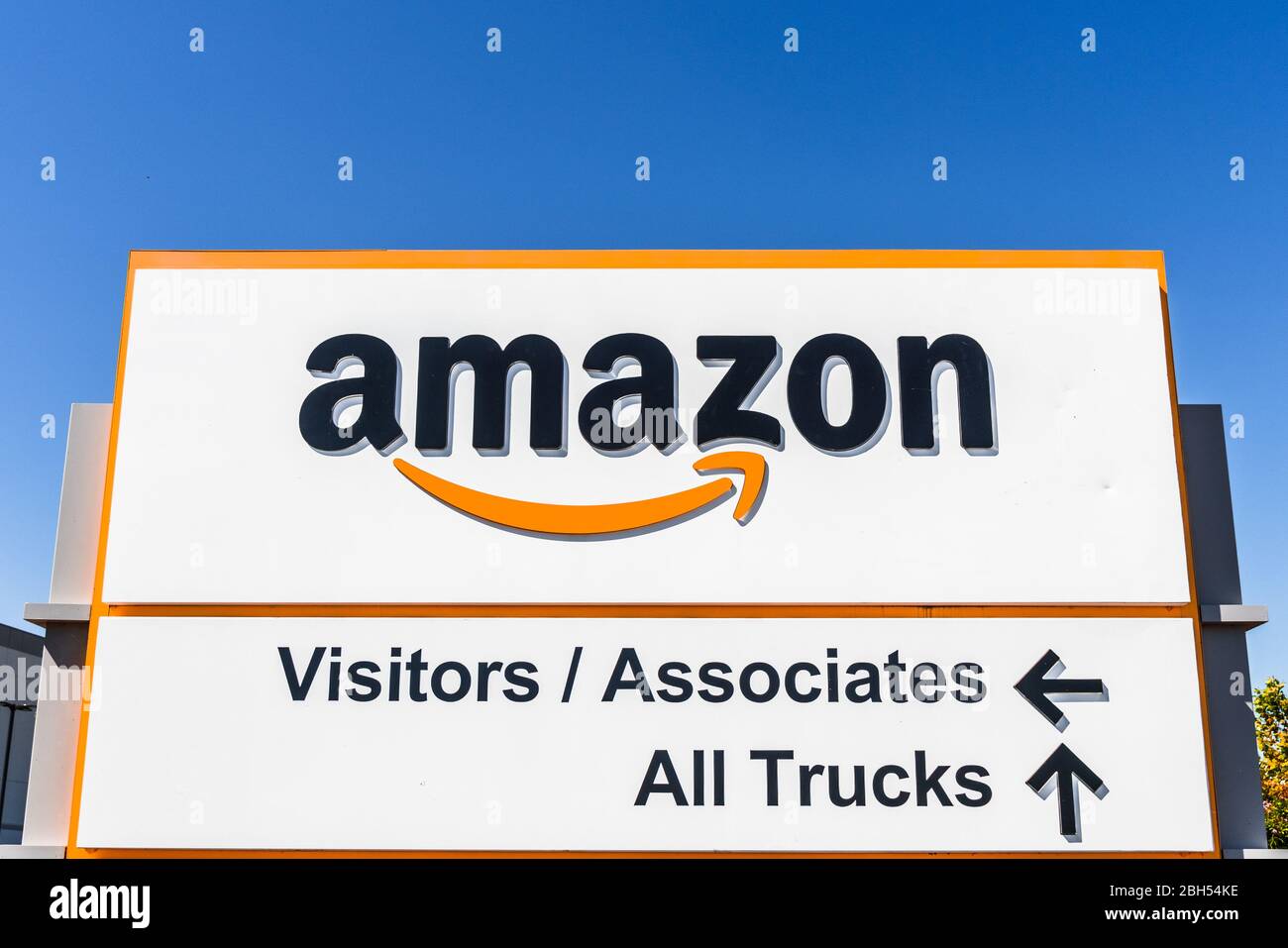 Aug 23, 2019 Sacramento / CA / USA Amazon logo and Smile symbol