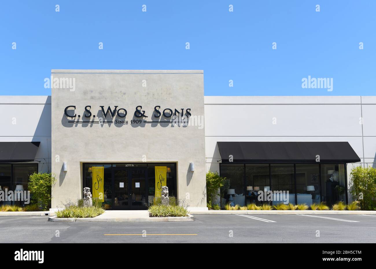 Cs wo and sons hires stock photography and images Alamy