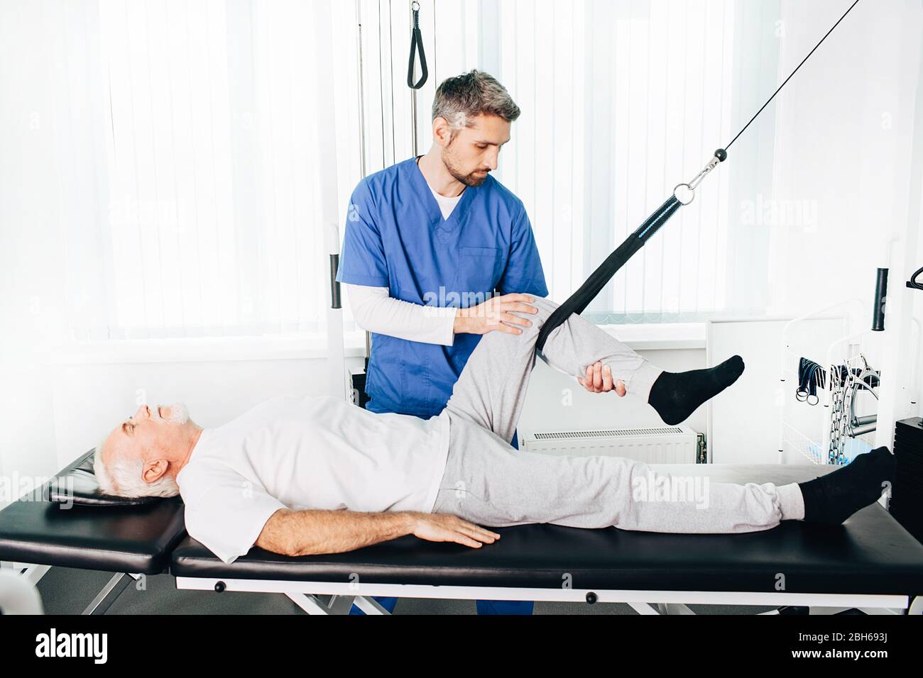 Kinesiologist hires stock photography and images Alamy